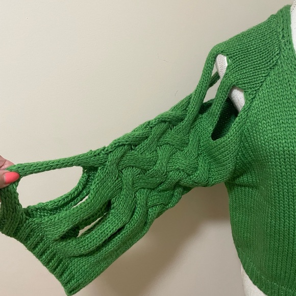 Anthropologie Braided Cardigan Sweater Cutout Sleeve Green One Size
NWT $140 - Picture 7 of 10